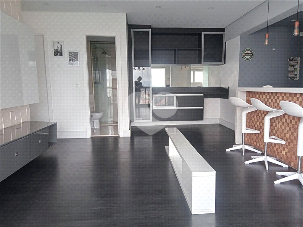 LOCAÇÃO -Apartamento 70M² | 2 Dorms (1 suíte) | vista espetacular | Condomínio Clube