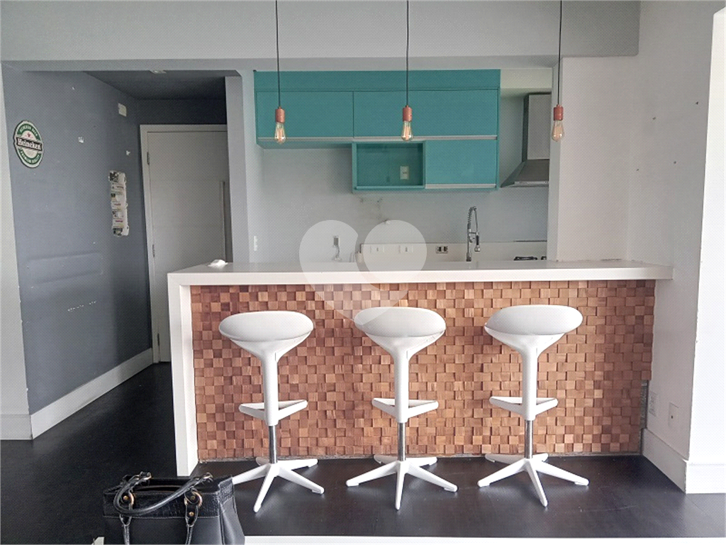 LOCAÇÃO -Apartamento 70M² | 2 Dorms (1 suíte) | vista espetacular | Condomínio Clube