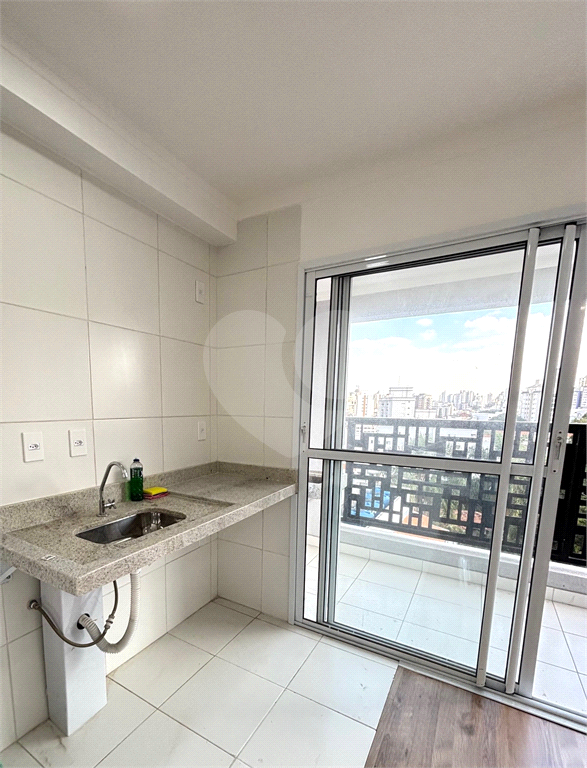 Apartamento novo na Parada Inglesa. 