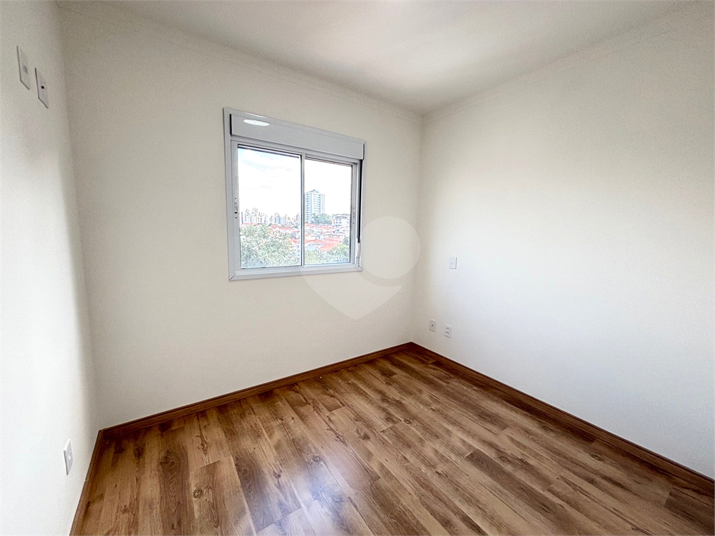 Apartamento novo na Parada Inglesa. 