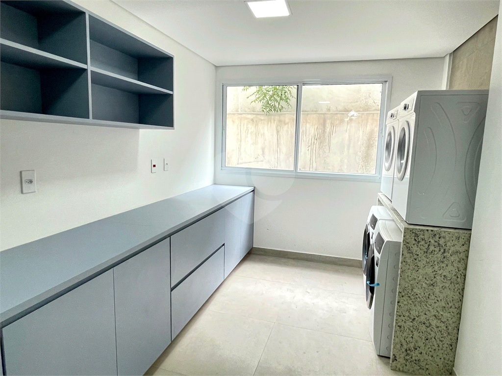 Apartamento novo na Parada Inglesa. 