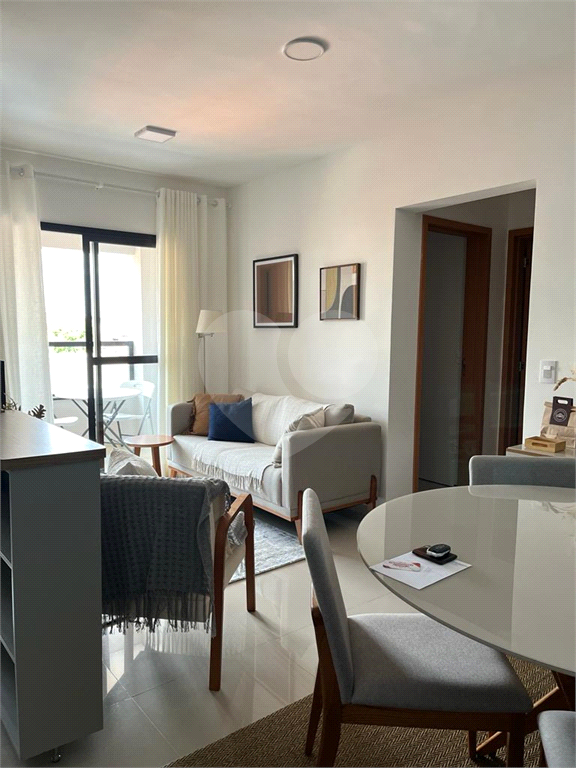 Apartamento para alugar com 2 quartos, 66m² - Foto 4