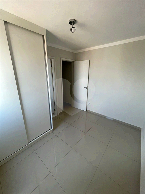 Apartamento à venda e aluguel com 1 quarto, 40m² - Foto 18