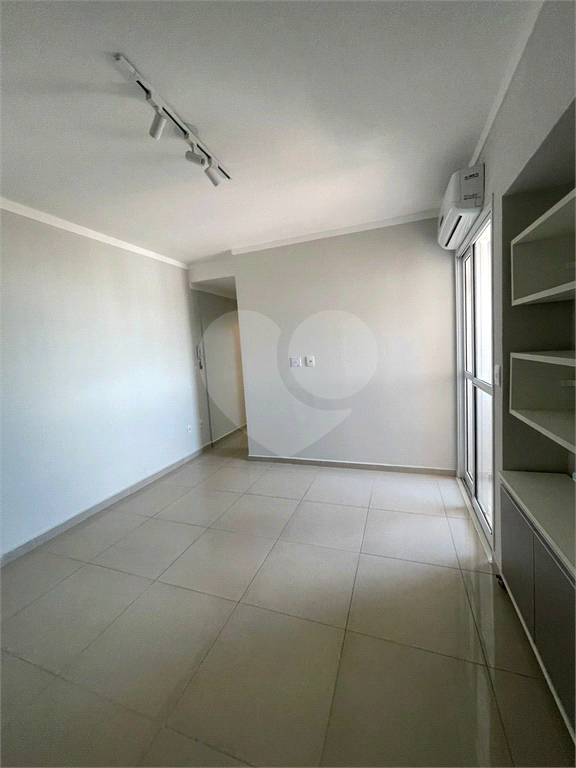 Apartamento à venda e aluguel com 1 quarto, 40m² - Foto 23