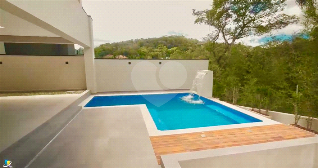 Casa de Condomínio à venda com 4 quartos, 304m² - Foto 30