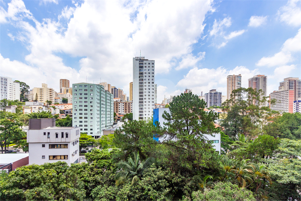 Apartamento a venda em Perdizes