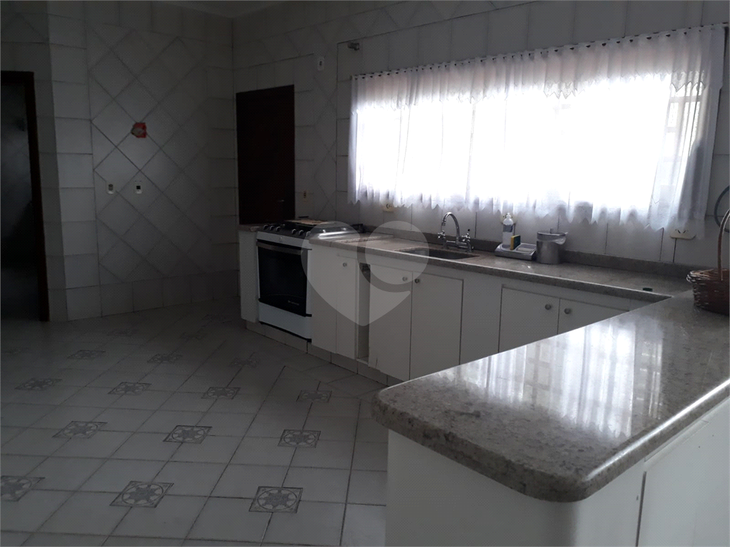 Sobrado à venda e aluguel com 4 quartos, 548m² - Foto 17