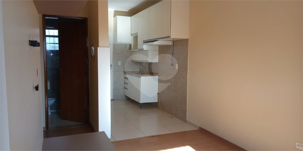 Casa à venda com 2 quartos, 59m² - Foto 4