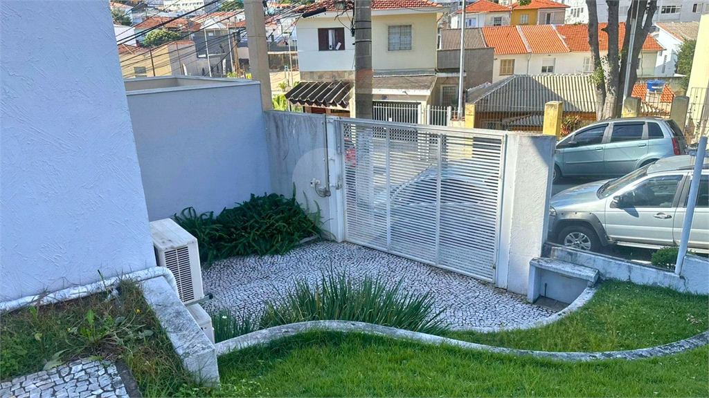 SOBRADO DE ESQUINA RESIDENCIAL OU COMERCIAL 115M2 AGUA FRIA ZN/SP 4 QUARTOS 1 SUITE 3 VAGAS