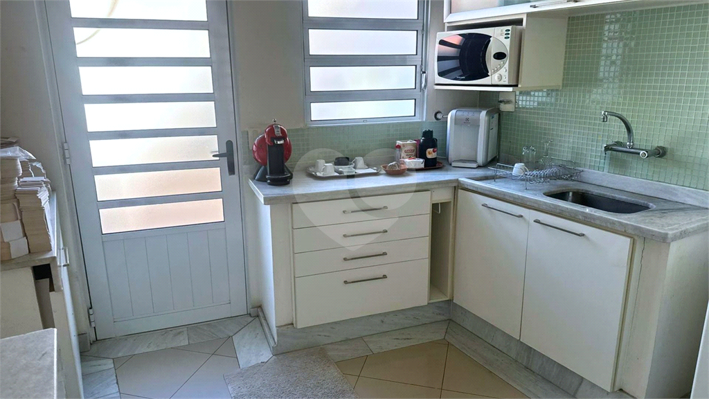 SOBRADO DE ESQUINA RESIDENCIAL OU COMERCIAL 115M2 AGUA FRIA ZN/SP 4 QUARTOS 1 SUITE 3 VAGAS