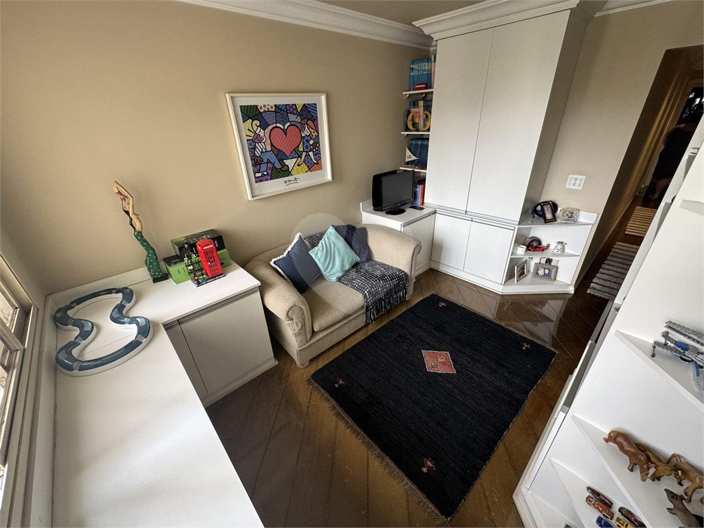 Apartamento localizado em uma das ruas mais importantes de Santana