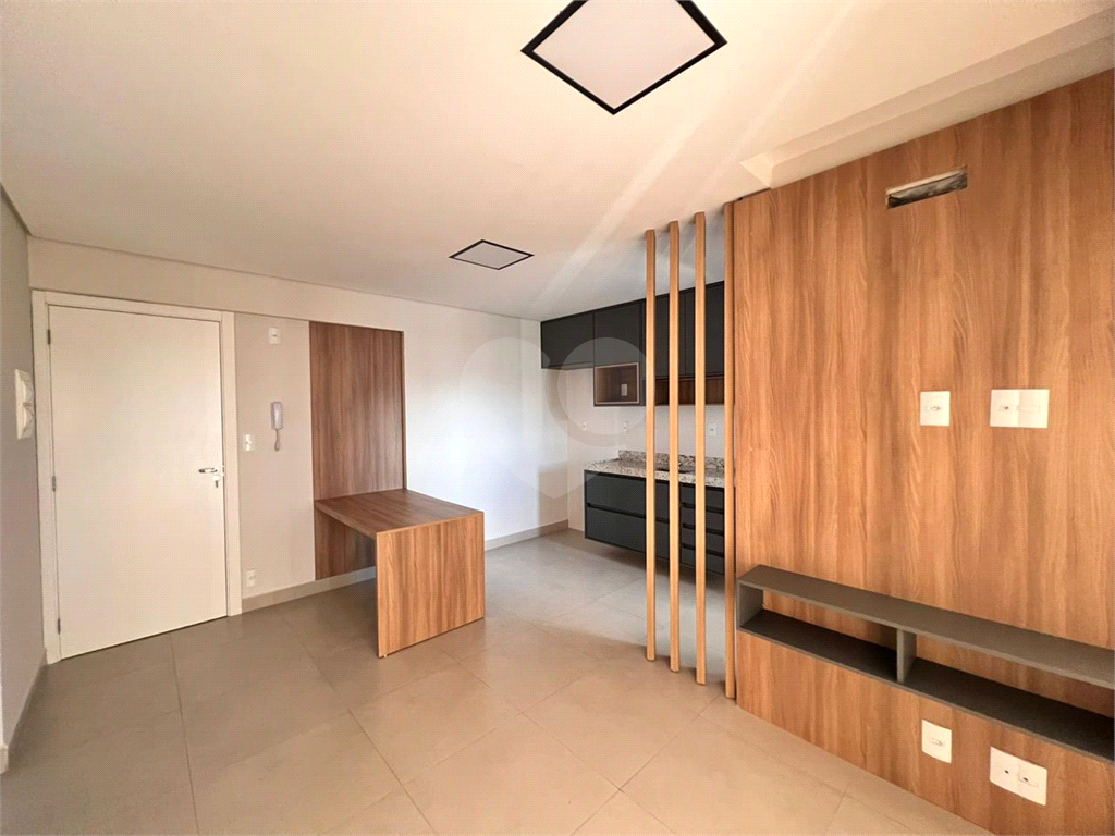 Apartamento para alugar com 1 quarto, 49m² - Foto 11