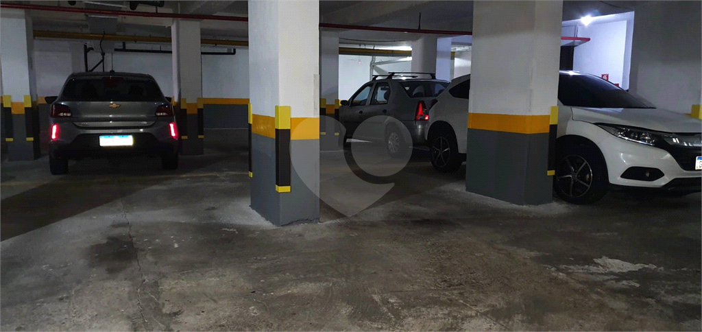 Clínica completa e toda equipada com 3 consultórios, recepção, 1 banheiro e garagem Pinheiros