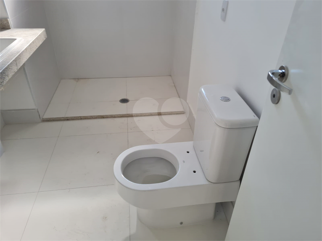 Apartamento novo em Perdizes com 157 m2, 3 suites.