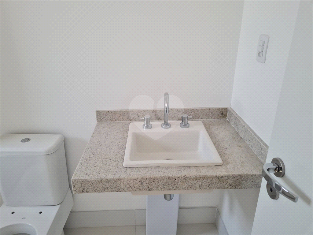 Apartamento novo em Perdizes com 157 m2, 3 suites.
