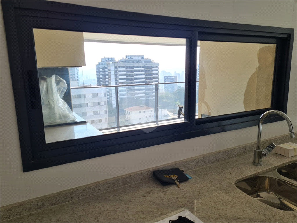 Apartamento novo em Perdizes com 157 m2, 3 suites.