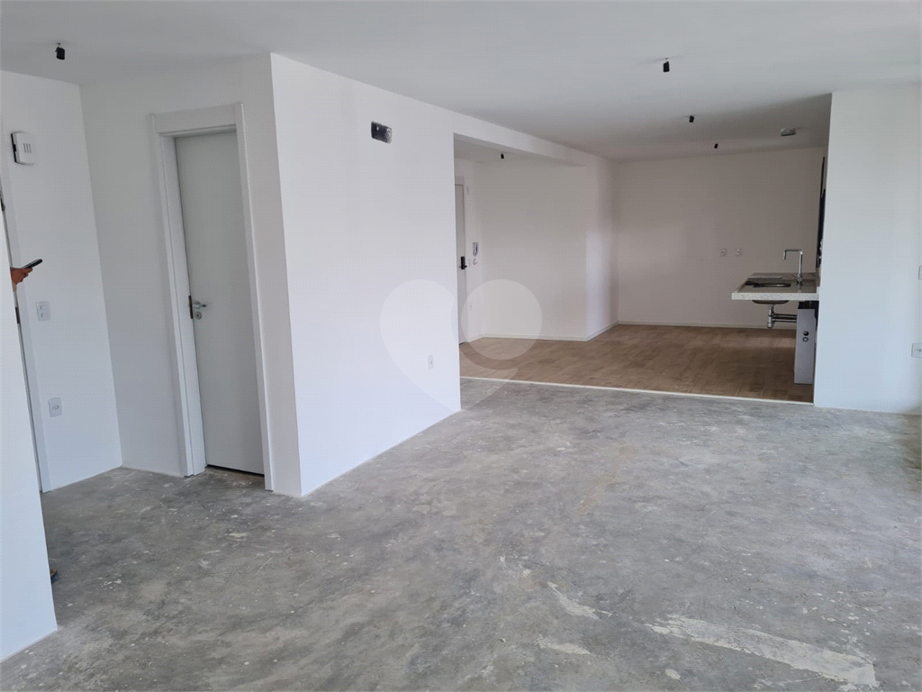 Apartamento novo em Perdizes com 157 m2, 3 suites.