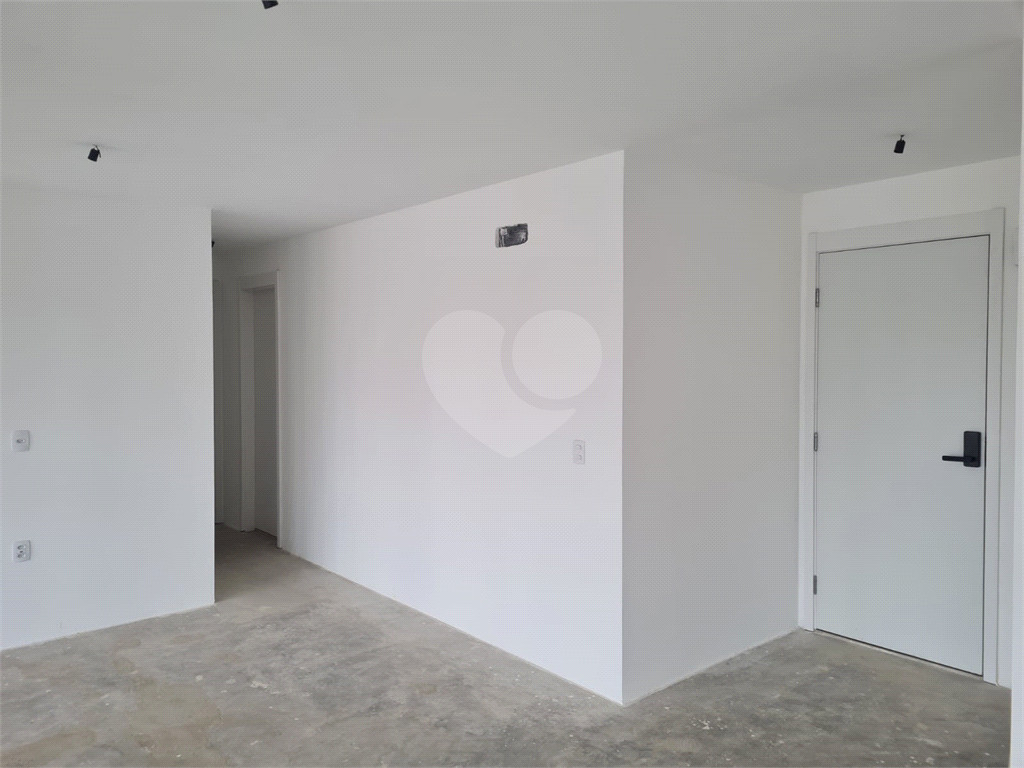 Apartamento novo em Perdizes com 157 m2, 3 suites.
