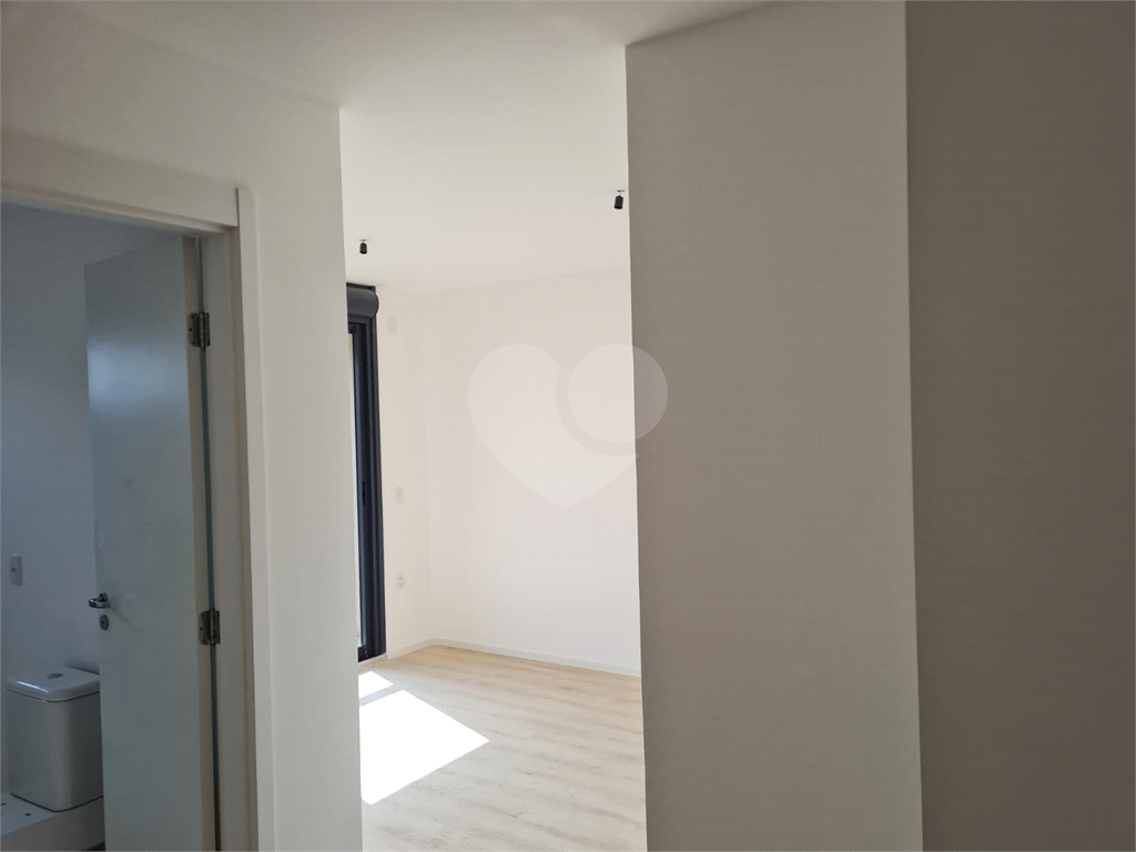 Apartamento novo em Perdizes com 157 m2, 3 suites.