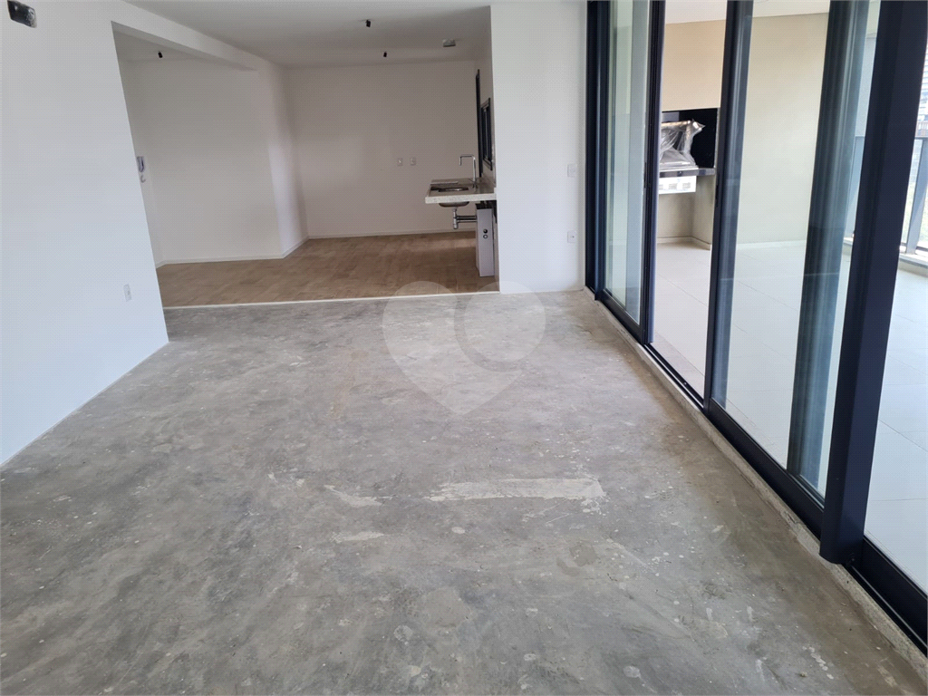 Apartamento novo em Perdizes com 157 m2, 3 suites.
