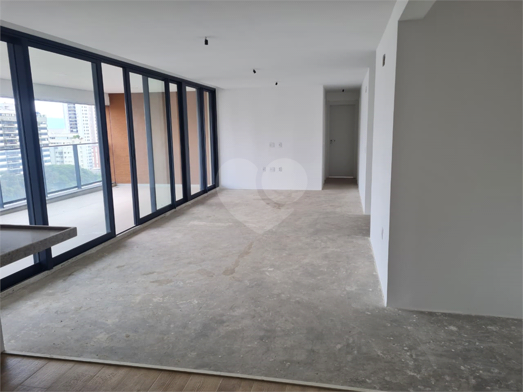 Apartamento novo em Perdizes com 157 m2, 3 suites.