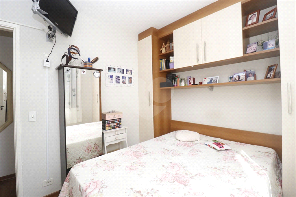 Apartamento à venda com 2 quartos, 49m² - Foto 13