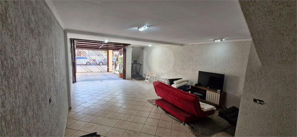 Casa à venda com 3 quartos, 200m² - Foto 15