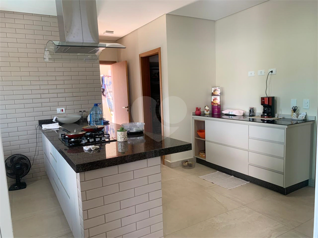 Casa de Condomínio à venda com 4 quartos, 324m² - Foto 12