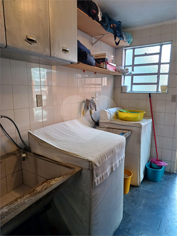 Casa charmosa-4 dormitórios. 1 suíte, 3 banheiros e 1 vaga de garagem - Vila Paulicéia