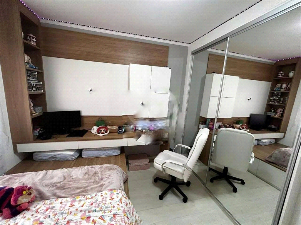 Casa à venda com 3 quartos, 194m² - Foto 7