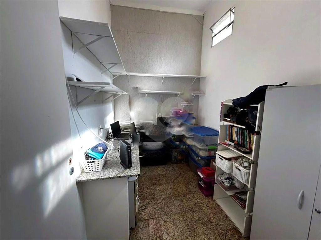 Casa à venda com 3 quartos, 194m² - Foto 9