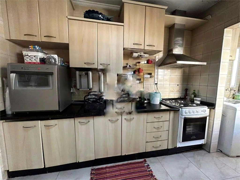 Casa à venda com 3 quartos, 194m² - Foto 3