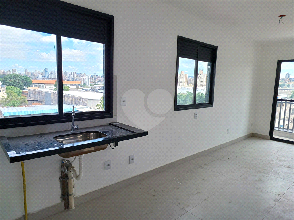 Apartamento novo 1 dormitório, 1 banheiro. elevador, sem vaga - Vila Guilherme