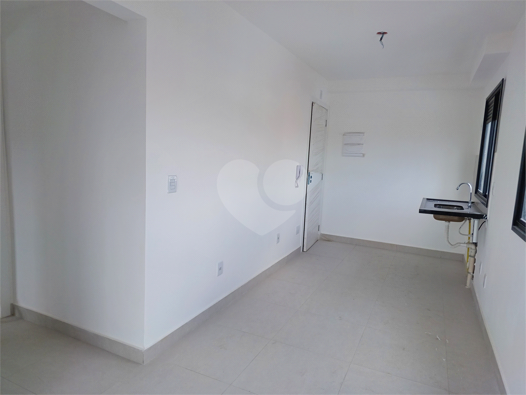 Apartamento novo 1 dormitório, 1 banheiro. elevador, sem vaga - Vila Guilherme