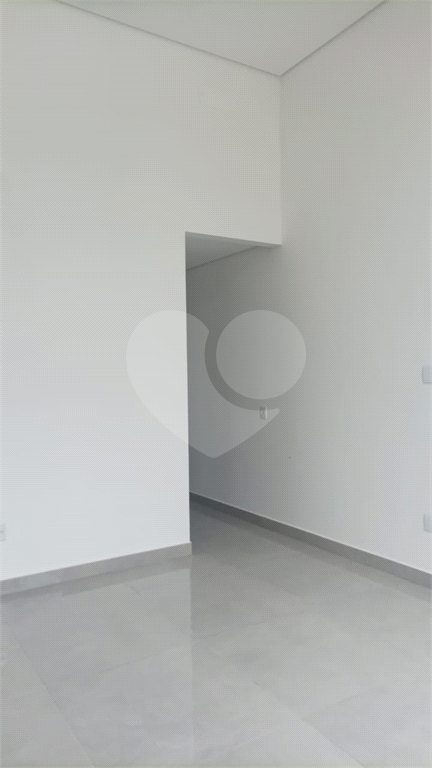 Casa à venda com 3 quartos, 90m² - Foto 4