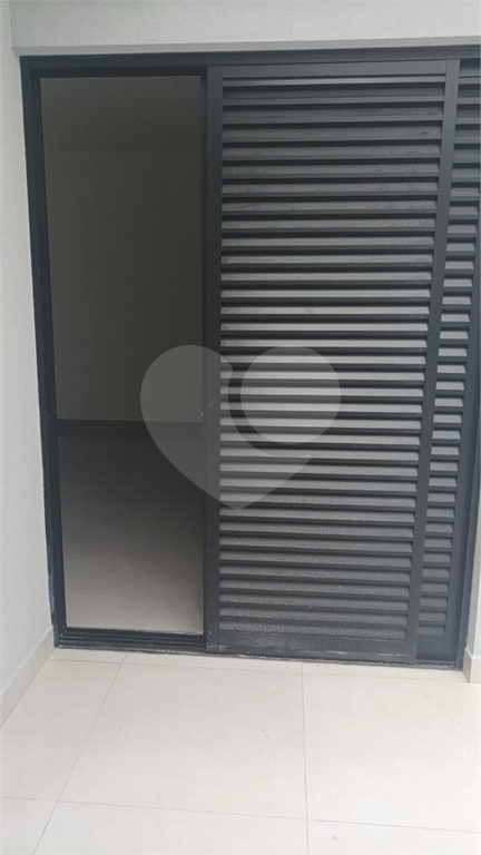 Casa à venda com 3 quartos, 90m² - Foto 18