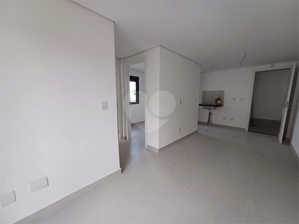 Apartamento novo 2 dormitórios, 1 banheiro. elevador, sem vaga - Vila Guilherme