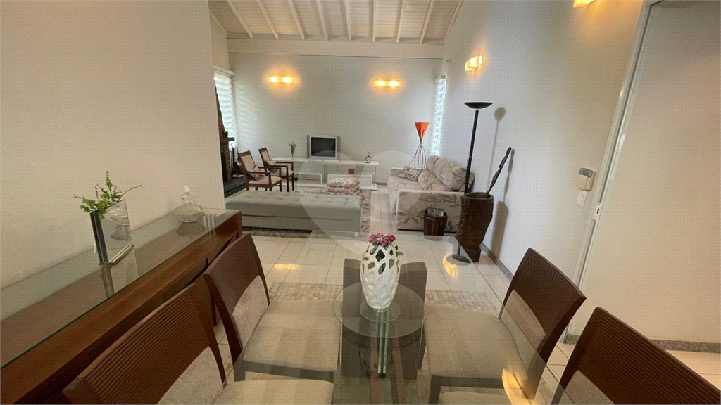 Casa à venda e aluguel com 3 quartos, 318m² - Foto 41