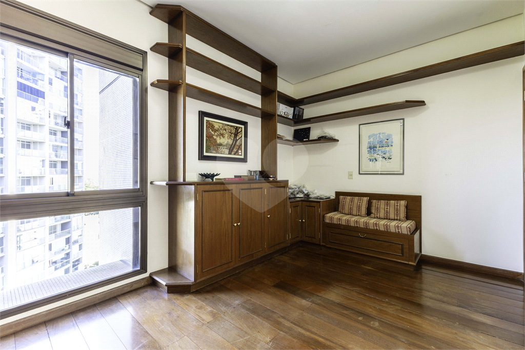 Apartamento duplex a venda no Real Parque