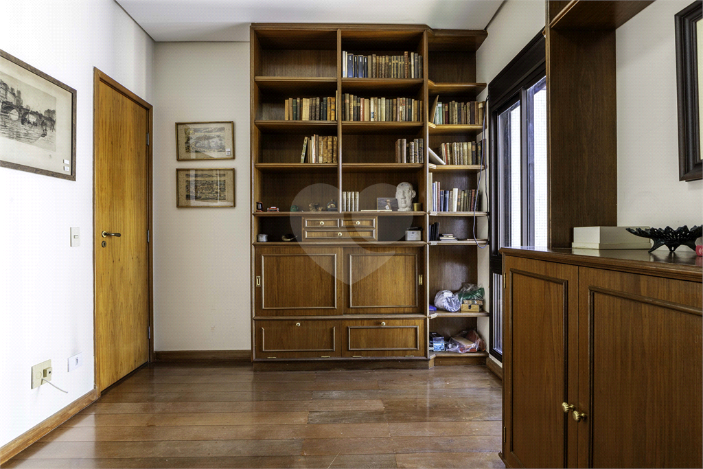 Apartamento duplex a venda no Real Parque