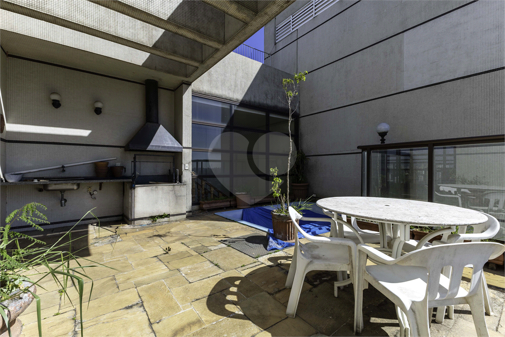Apartamento duplex a venda no Real Parque