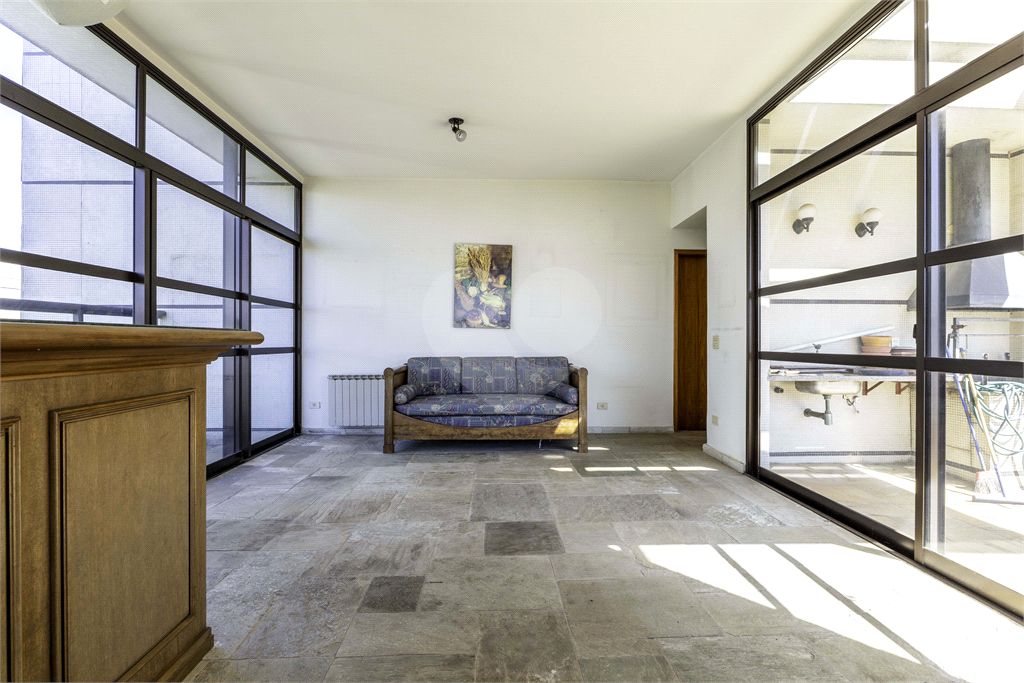 Apartamento duplex a venda no Real Parque