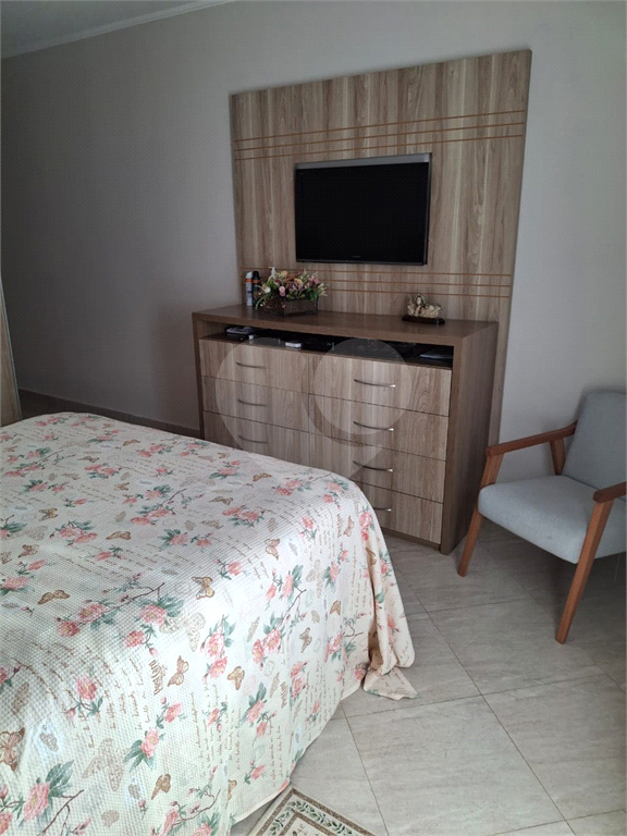 Sobrado de 155m² com 3 quartos em Jardim França