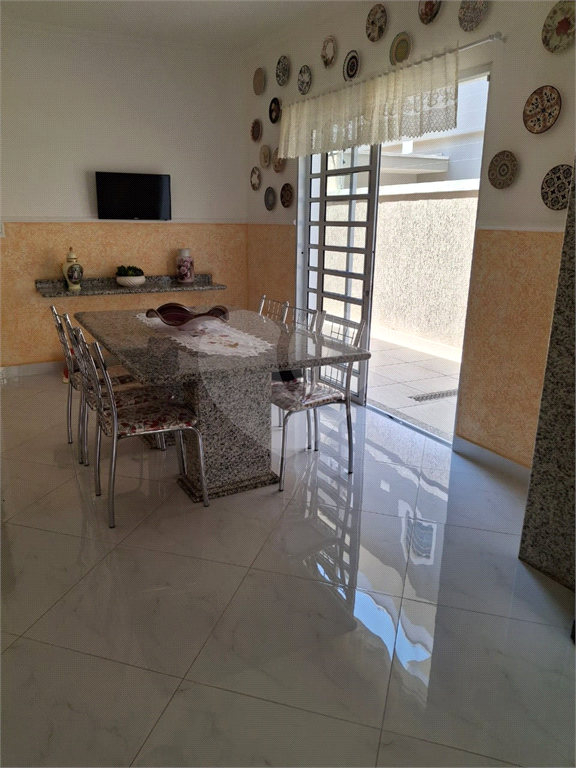 Sobrado de 155m² com 3 quartos em Jardim França