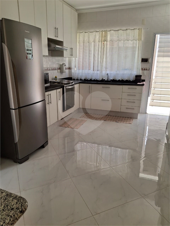 Sobrado de 155m² com 3 quartos em Jardim França