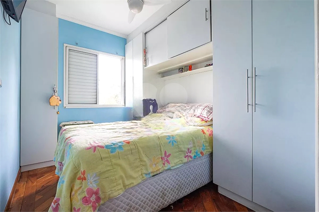 Casa Condominio Fechado, 3 dormitorios sendo 1 suite e 3 vagas de garagem. 