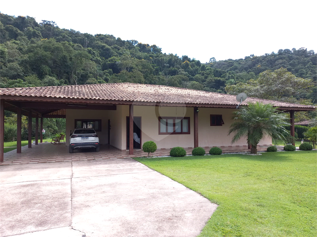 Chácara à venda com 3 quartos, 310m² - Foto 10
