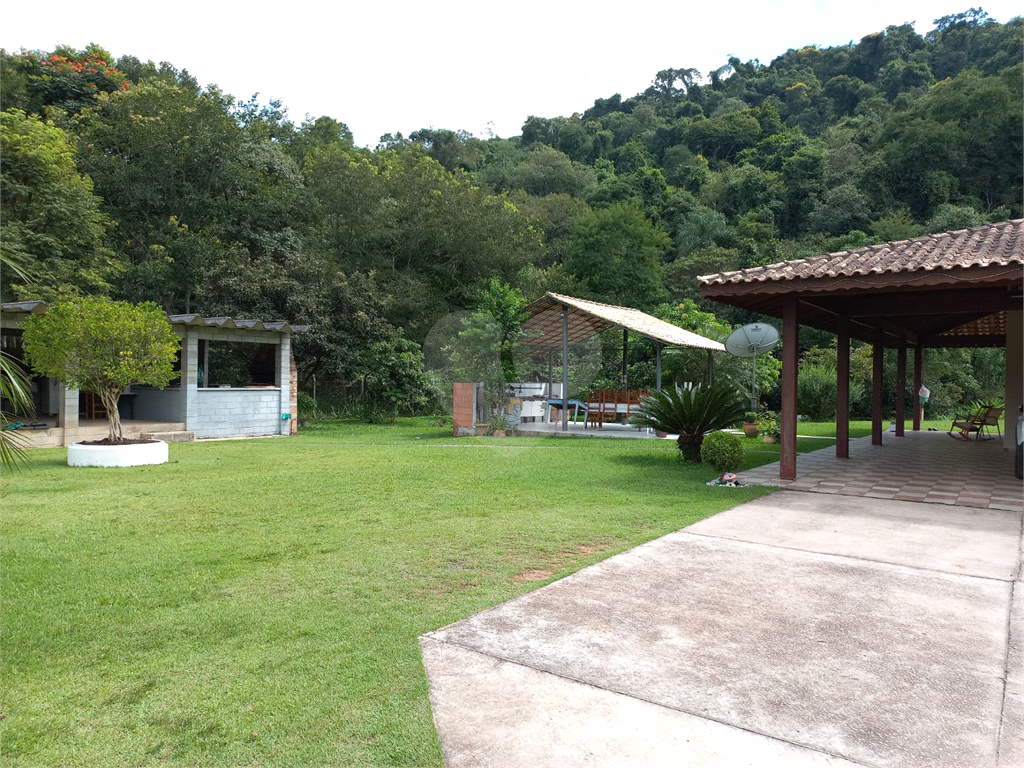 Chácara à venda com 3 quartos, 310m² - Foto 8