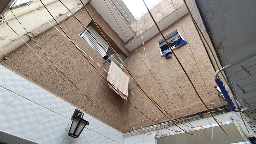 Amplo sobrado à venda | 3 pavimentos | 150 m2 | 3 dorms. (2 suítes) | no Bom Retiro!