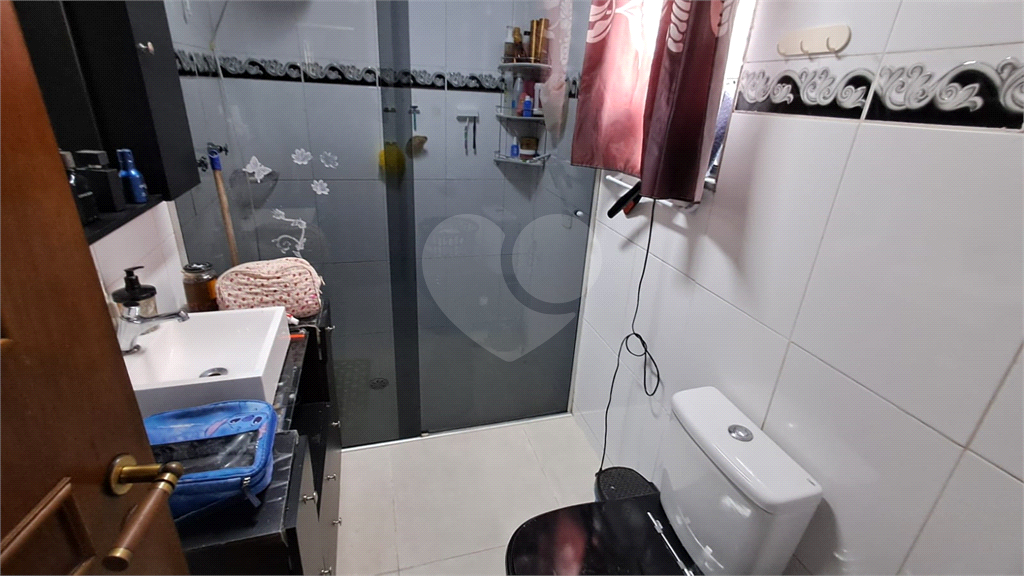 Amplo sobrado à venda | 3 pavimentos | 150 m2 | 3 dorms. (2 suítes) | no Bom Retiro!